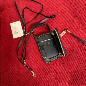 Chic Black Crossbody Phone Bag